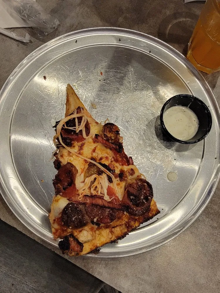 Woodsman Pizza
